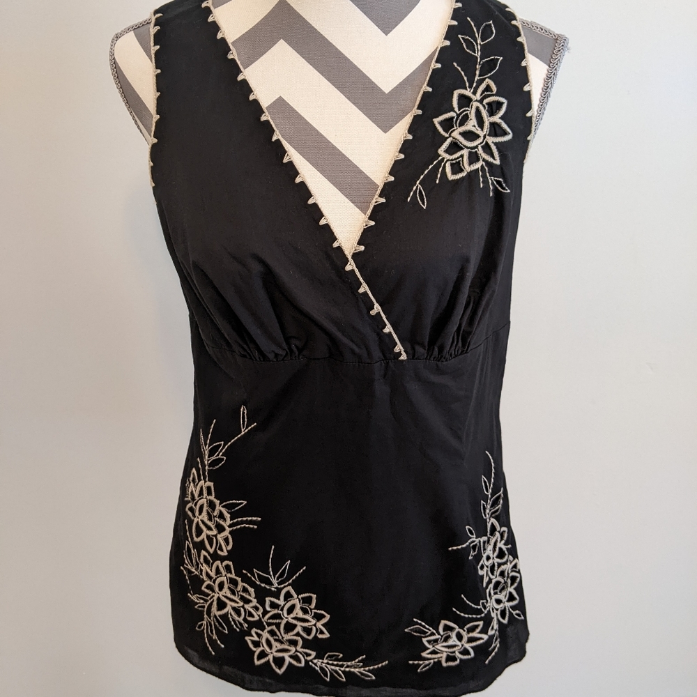 Karen Kane Top
